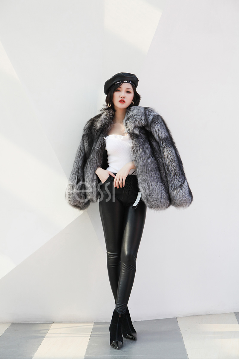Cropped Silver Fox Fur Jacket 273 Details 5