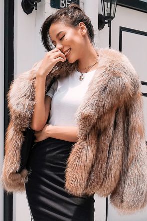 Fox fur cropped jacket outlet