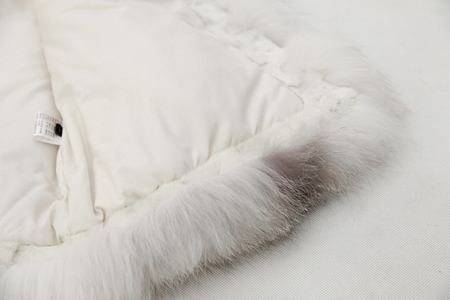 Shadow Blue Frost Fox Fur Hooded Vest 0003-18
