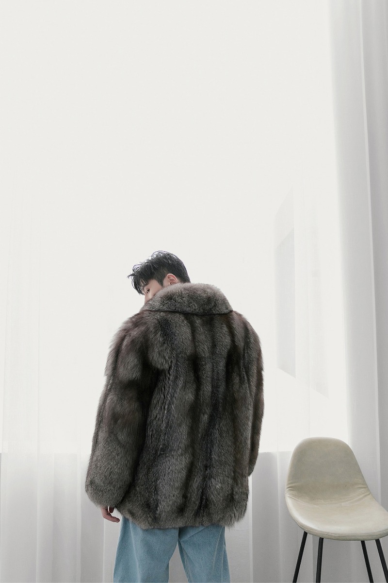Men's Silver-Blue Fox Fur Coat 243-3