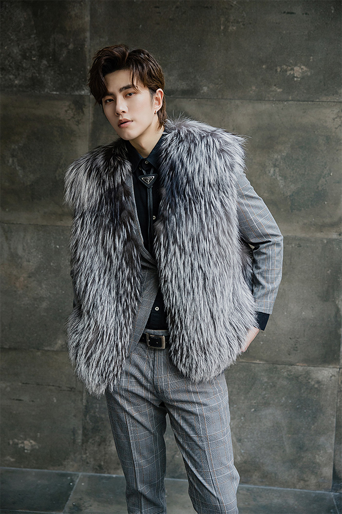 Men's Silver Fox Vest 0246-2