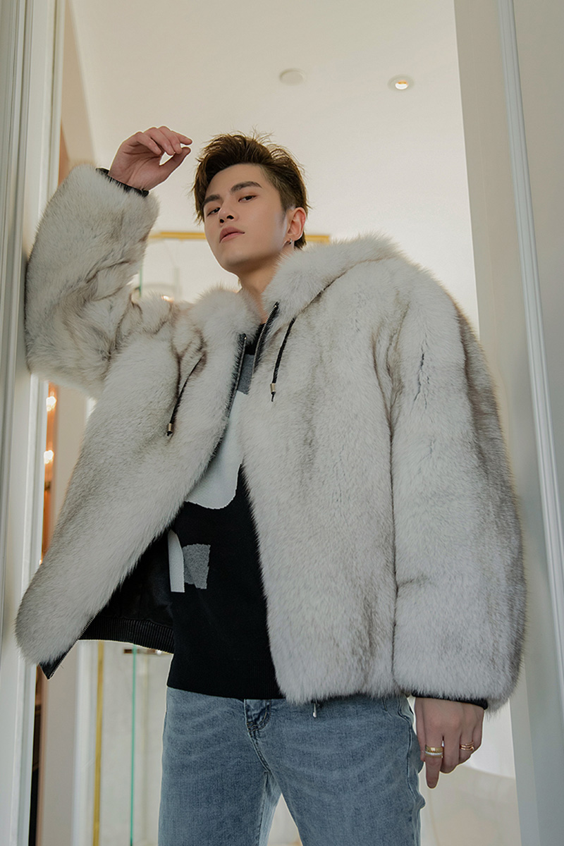 低価格の Men's Hooded Fox Fur Coat 小物