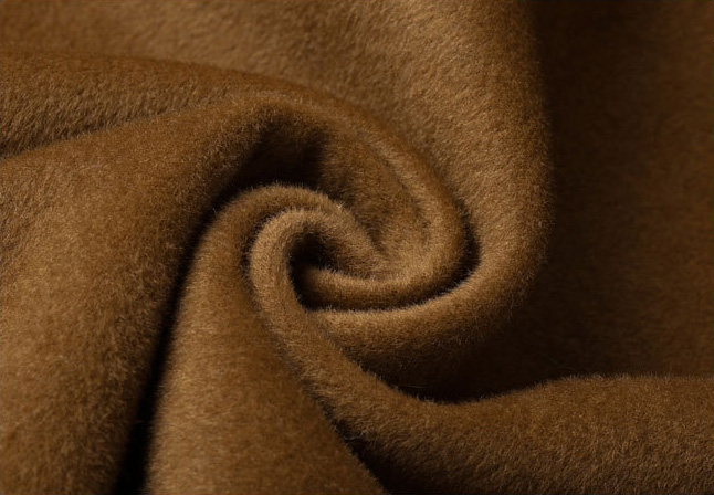 Cashmere Cape with Fox Fur Trim 827e-4