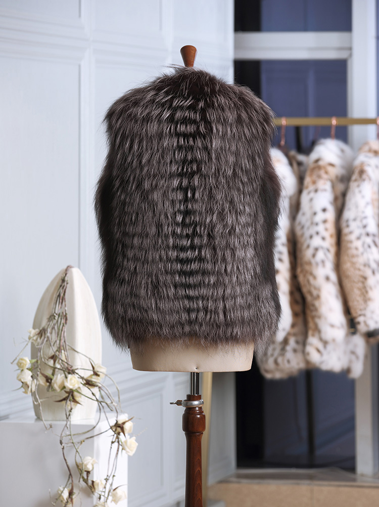 Silver Fox Fur Vest 915 Details 3