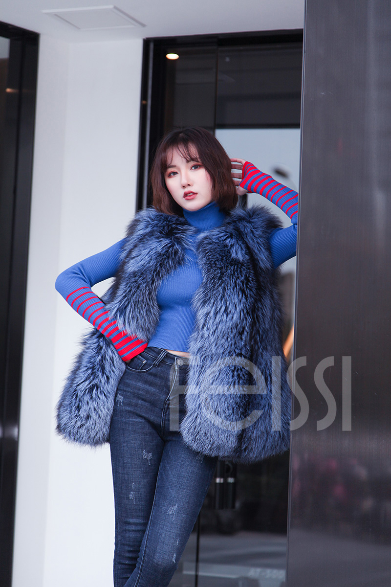 Silver Fox Fur Vest 996 Details 12